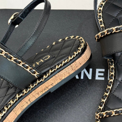 FLAT CHAIN HEART SANDAL IN BLACK LAMBSKIN