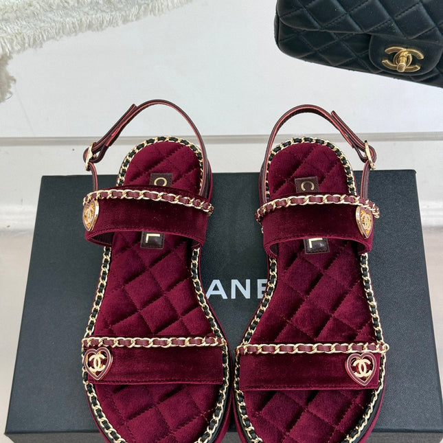 FLAT CHAIN HEART SANDAL IN PLUM PURPLE VELVET