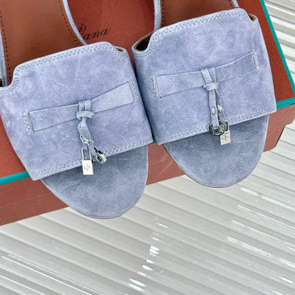 HIGH HEELS IN GREY SUEDE  AND LAMBSKIN