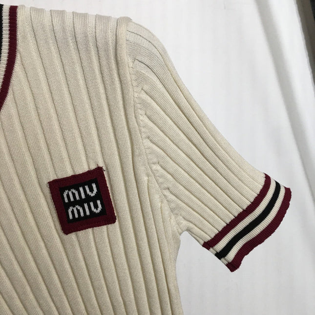 MIUMIU SHORT-SLEEVE KNIT TOP STYLE 296