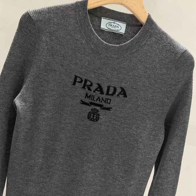 PRADA CREWNECK KNIT TOP STYLE 10