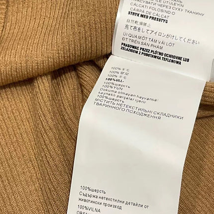 PRADA CREWNECK KNIT TOP STYLE 11