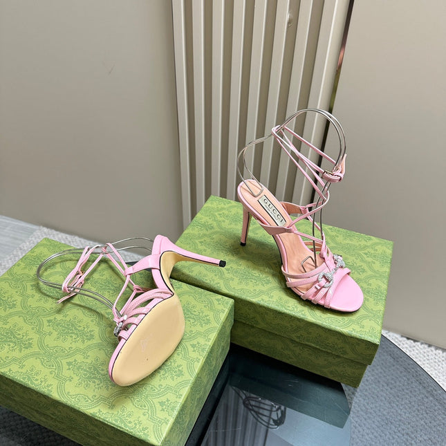 CRYSTAL HORSEBIT STRAPPY SANDAL 10.5CM IN LIGHT PINK PATENT LEATHER