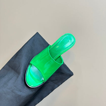 HIGH MULE 95 MM IN EMERALD GREEN CALFSKIN