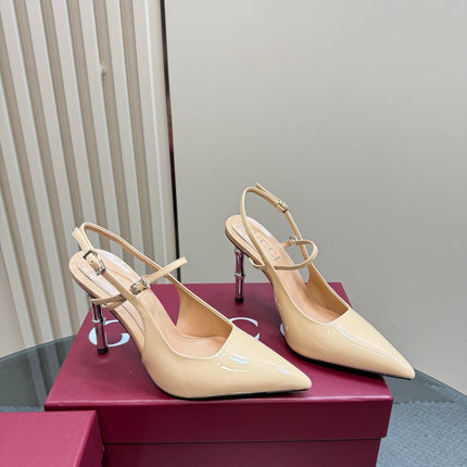POINTED-TOE HIGH BAMBOO-EFFECT HEEL SLINGBACK IN BEIGE PATENT CALFSKIN