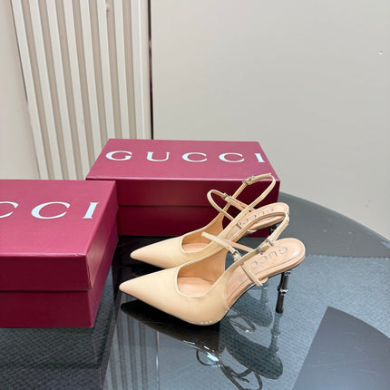 POINTED-TOE HIGH BAMBOO-EFFECT HEEL SLINGBACK IN BEIGE PATENT CALFSKIN