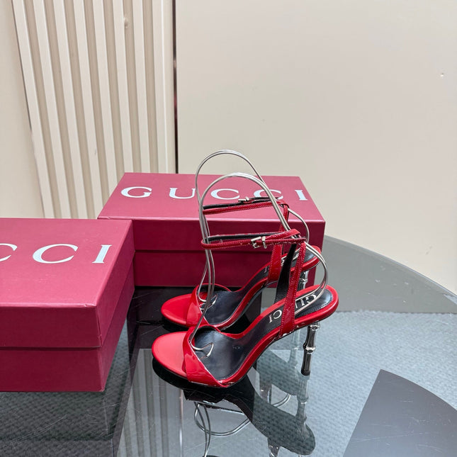 STRAP HIGH BAMBOO-EFFECT HEEL SANDAL IN RED PATENT CALFSKIN
