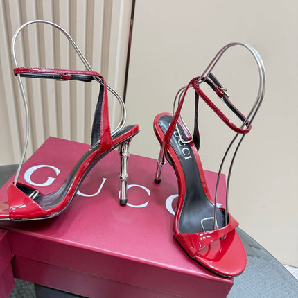 STRAP HIGH BAMBOO-EFFECT HEEL SANDAL IN RED PATENT CALFSKIN