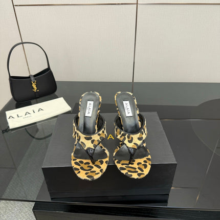 ALAIA HEELED THONG 25S IN LEOPARD PONY HAIR LEATHER