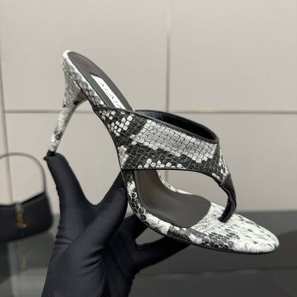 ALAIA HEELED THONG 25S IN WHITE AND BLACK LAMBSKIN SNAKE-EMBOSSED