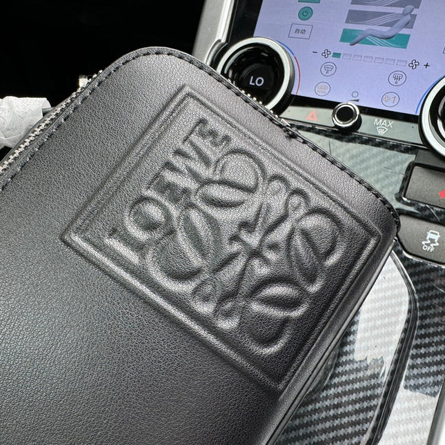 LOE MINI 18 CAMERA CROSS BODY BAG IN BLACK CALFSKIN