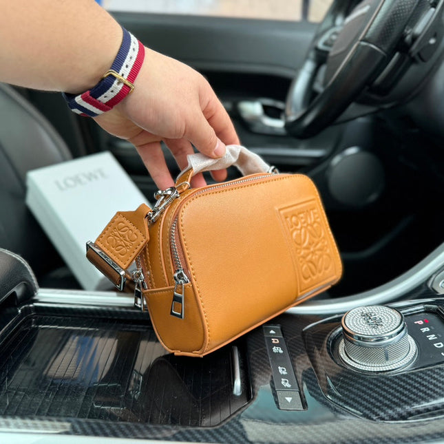 LOE MINI 18 CAMERA CROSS BODY BAG IN WARM DESERT CALFSKIN