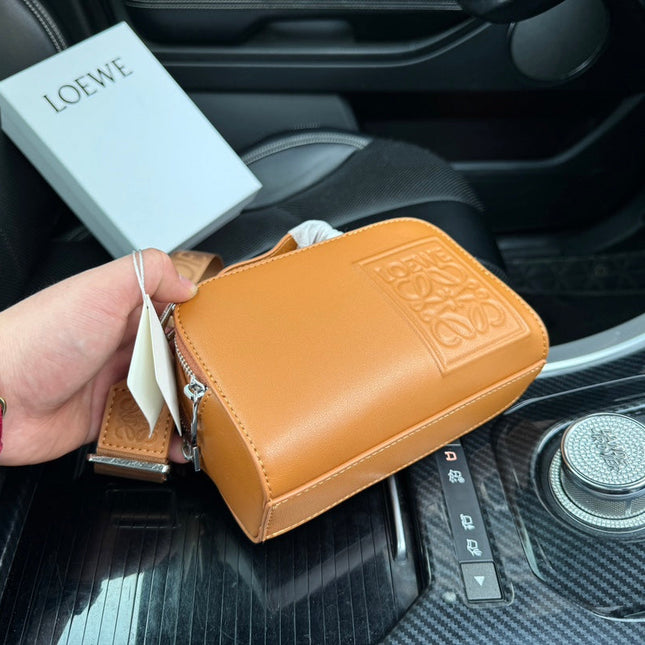 LOE MINI 18 CAMERA CROSS BODY BAG IN WARM DESERT CALFSKIN