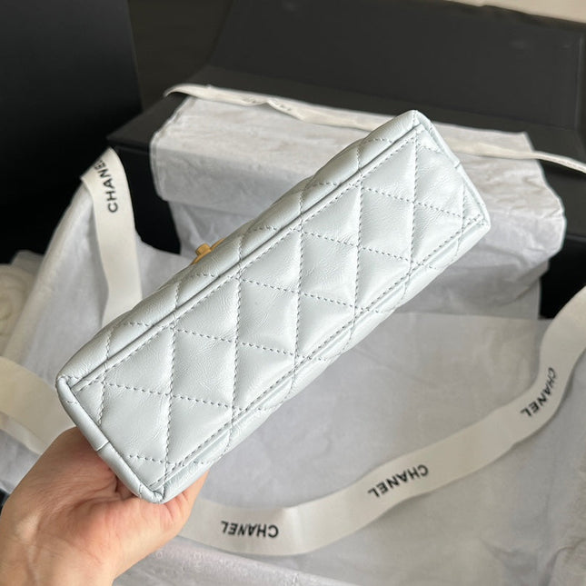 CHANEL VINTAGE KELLY 25S 19 CM IN PASTEL MINT GREEN LAMBSKIN WITH GOLD HARDWARE