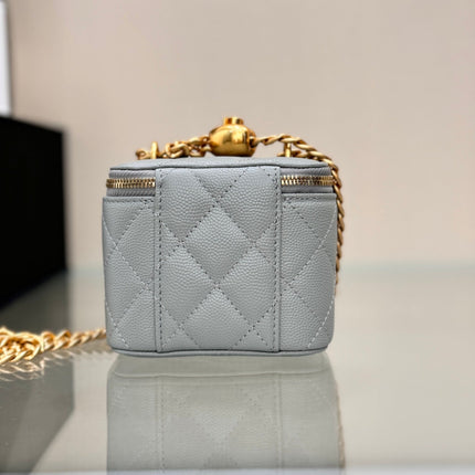 CHANEL 25S MINI VANITY BAG 11 CM IN GREY LAMBSKIN WITH GOLD HARDWARE