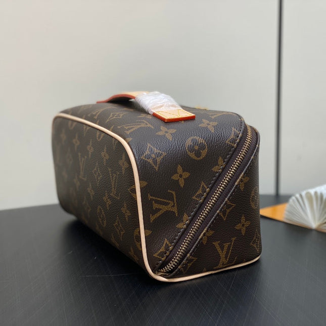 TOILETRY BAG 24 IN BROWN MONOGRAM CANVAS