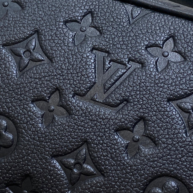 TOILETRY BAG 24 IN BLACK MONOGRAM EMBOSSED CALFSKIN