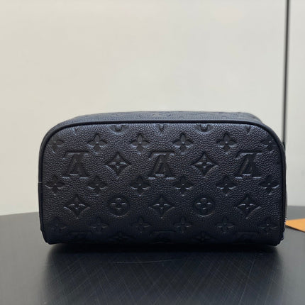 TOILETRY BAG 24 IN BLACK MONOGRAM EMBOSSED CALFSKIN