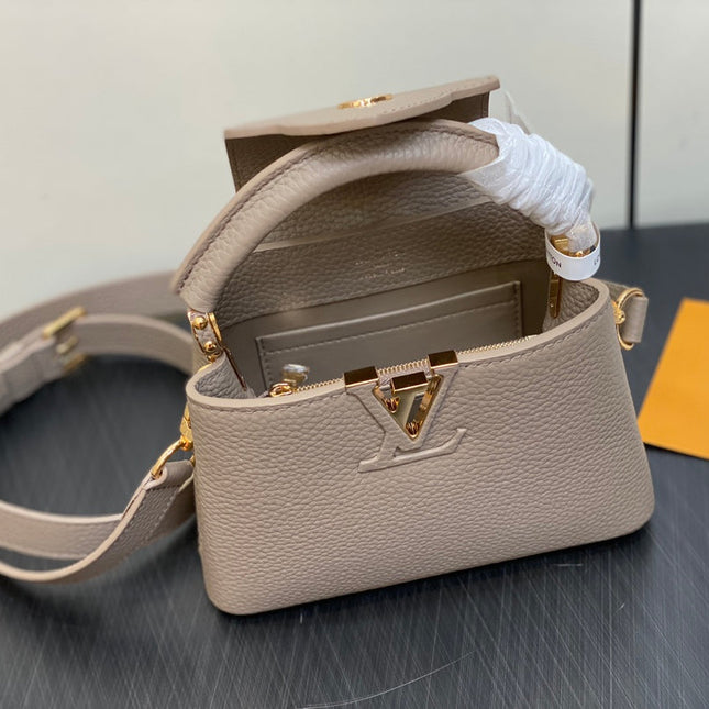 CAPUCINES MINI 21 IN KHAKI BROWN TAURILLON