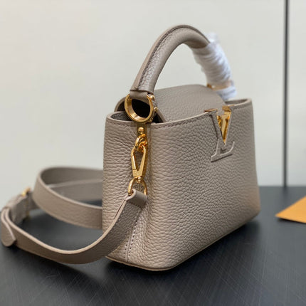 CAPUCINES MINI 21 IN KHAKI BROWN TAURILLON
