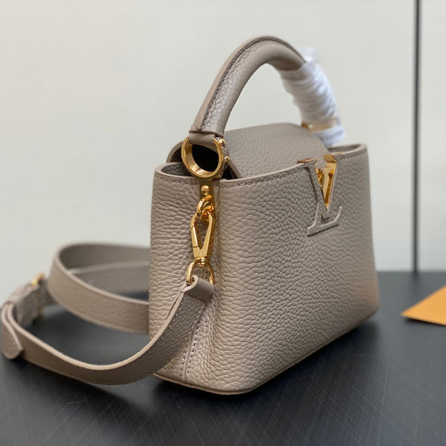 CAPUCINES MINI 21 IN KHAKI BROWN TAURILLON