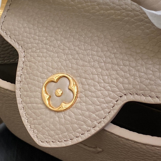 CAPUCINES MINI 21 IN KHAKI BROWN TAURILLON