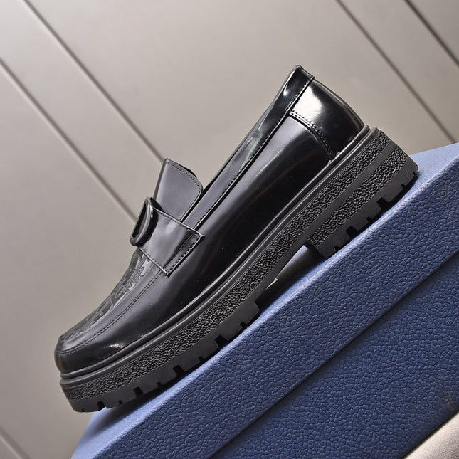 CD SYMBOL EXPLORER LOAFER GLOSSY BLACK MONOGRAM CALFSKIN