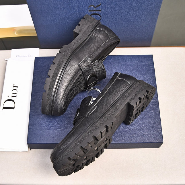 CD SYMBOL EXPLORER LOAFER BLACK GRAINED CALFSKIN
