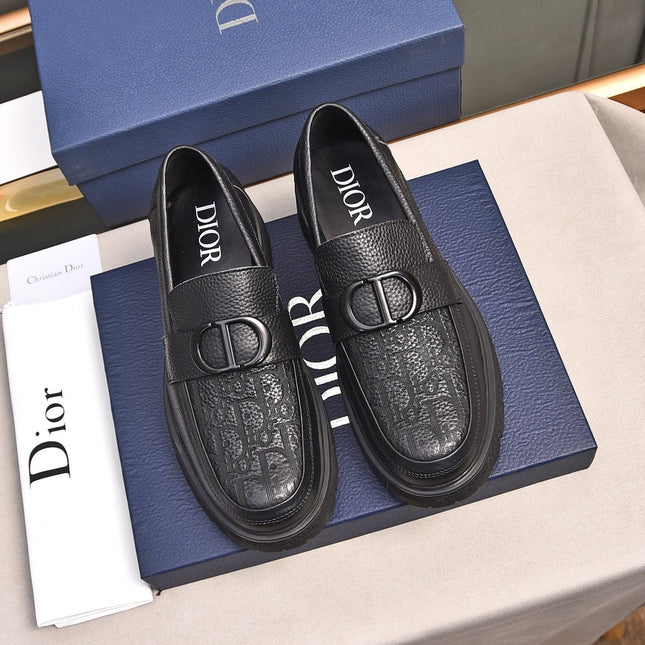 CD SYMBOL EXPLORER LOAFER BLACK GRAINED CALFSKIN