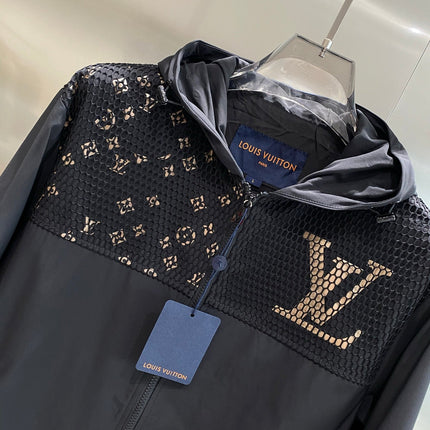 LV HOODED JACKET BLACK 238903