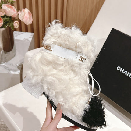 SHORT BOOTS IN WHITE LAMB FUR AND LAMBSKIN 962186