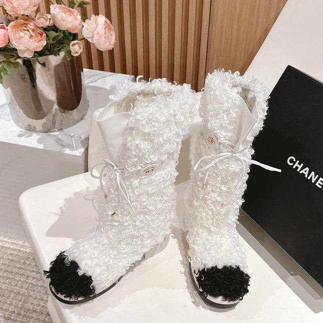 SHORT BOOTS IN WHITE LAMB FUR AND LAMBSKIN 962188