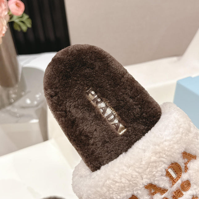 PRADA 25S FLAT MULES IN WHITE AND DARK BROWN RABBIT FUR