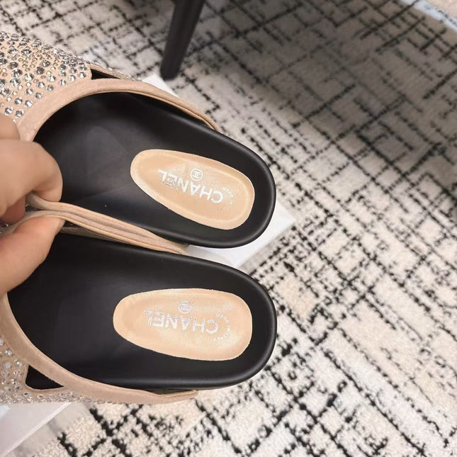 FLAT MULE IN LIGHT BROWN SUEDE WITH CRYSTALS