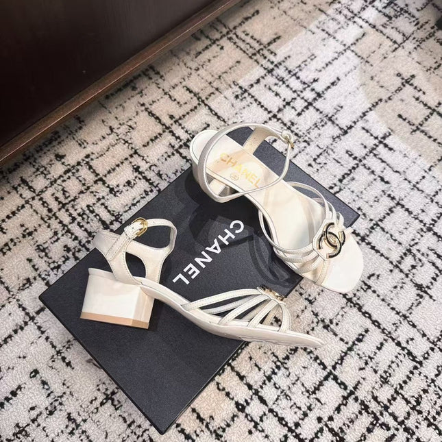 MID HEEL SANDALS IN WHITE LAMBSKIN