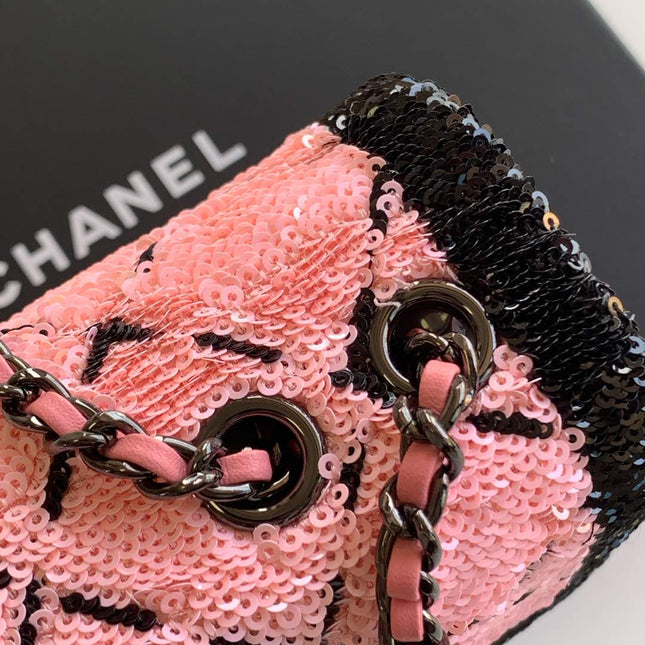 CLASSIC FLAP BAG 21 IN BLACK PINK SEQUINS RUTHENIUM HARDWARE