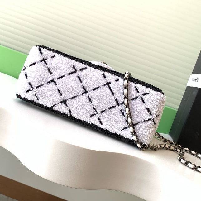 CLASSIC FLAP BAG 21 IN BLACK WHITE SEQUINS RUTHENIUM HARDWARE