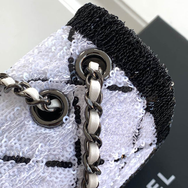 CLASSIC FLAP BAG 21 IN BLACK WHITE SEQUINS RUTHENIUM HARDWARE