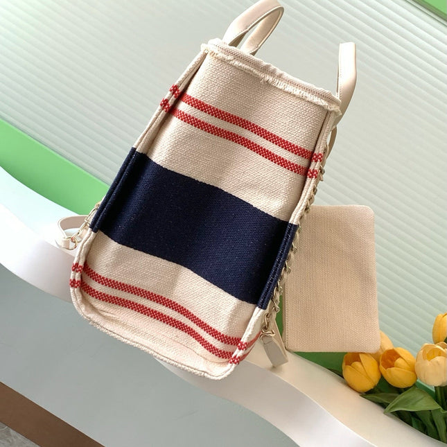 SHOPPING BAG 38 IN WHITE RED AND NAVY BLUE CANVAS