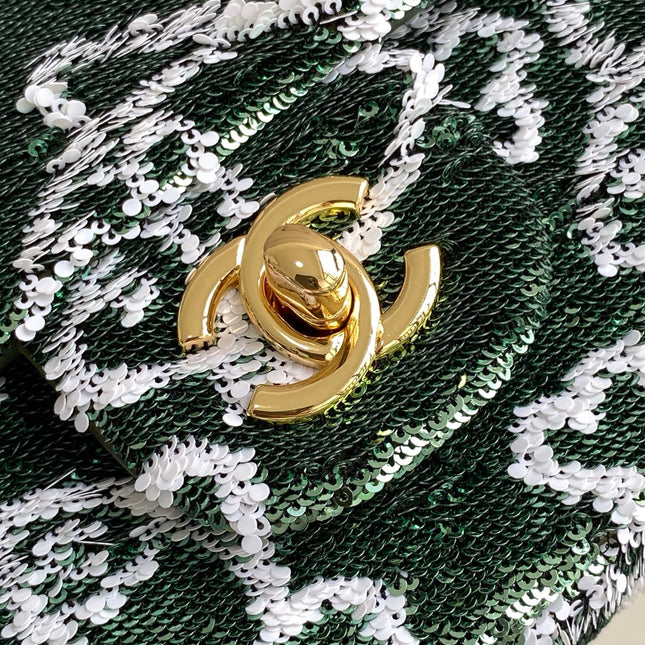 FLAP BAG 21 IN BASIL GREEN MIX WHITE SHINY SEQUINS GOLD HARDWARE