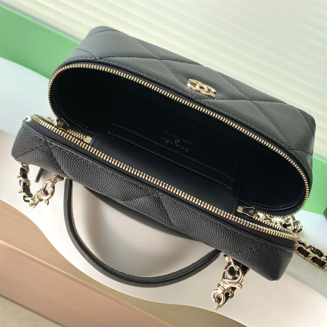 CHANEL 25S VANITY BAG 19.5 CM IN BLACK LAMBSKIN