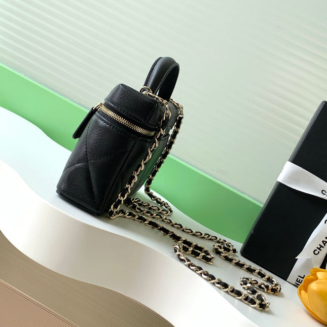CHANEL 25S VANITY BAG 19.5 CM IN BLACK LAMBSKIN