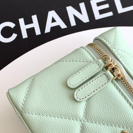 CHANEL 25S VANITY BAG 19.5 CM IN MINT GREEN LAMBSKIN