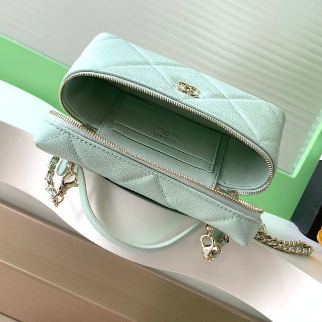 CHANEL 25S VANITY BAG 19.5 CM IN MINT GREEN LAMBSKIN