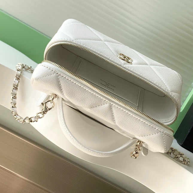 CHANEL 25S VANITY BAG 19.5 CM IN WHITE LAMBSKIN