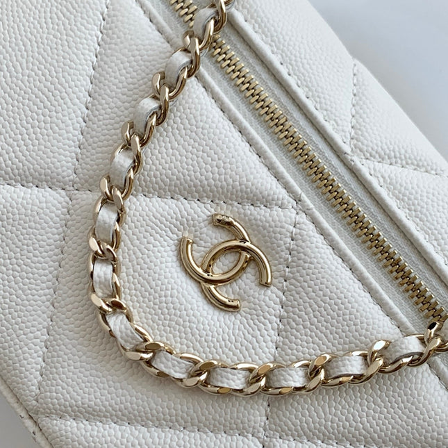 CHANEL 25S VANITY BAG 19.5 CM IN WHITE LAMBSKIN
