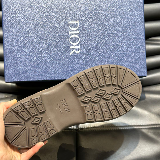 CD & TRAVIS SCOTT SNEAKER BROWN SUEDE