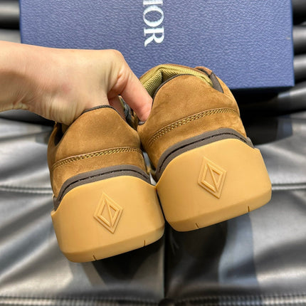 CD & TRAVIS SCOTT SNEAKER BRONZE SUEDE