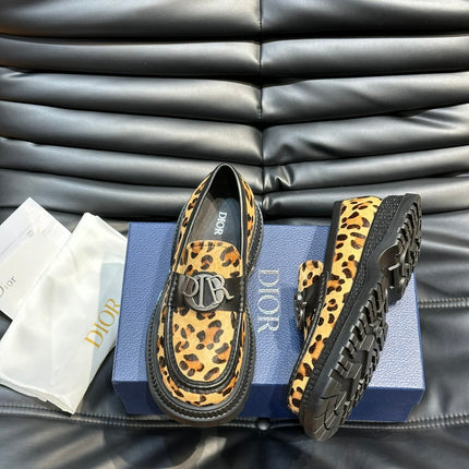 CD EXPLORER ICON LOAFER BLACK AND BRONZE FUR