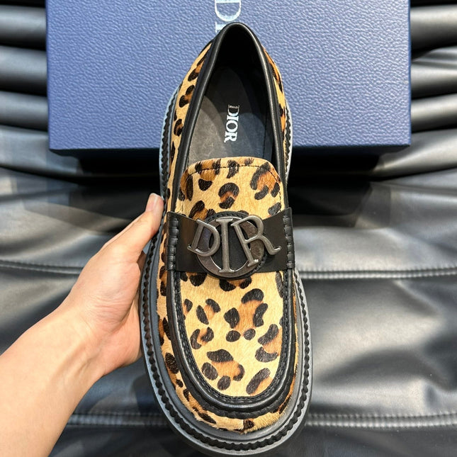 CD EXPLORER ICON LOAFER BLACK AND BRONZE FUR